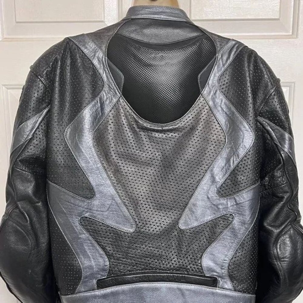 AGVSPORT BREEZE Real Leather Perforated Cycle 🏍️ Jacket w/ ARMOR💪 🛡️-Size 48